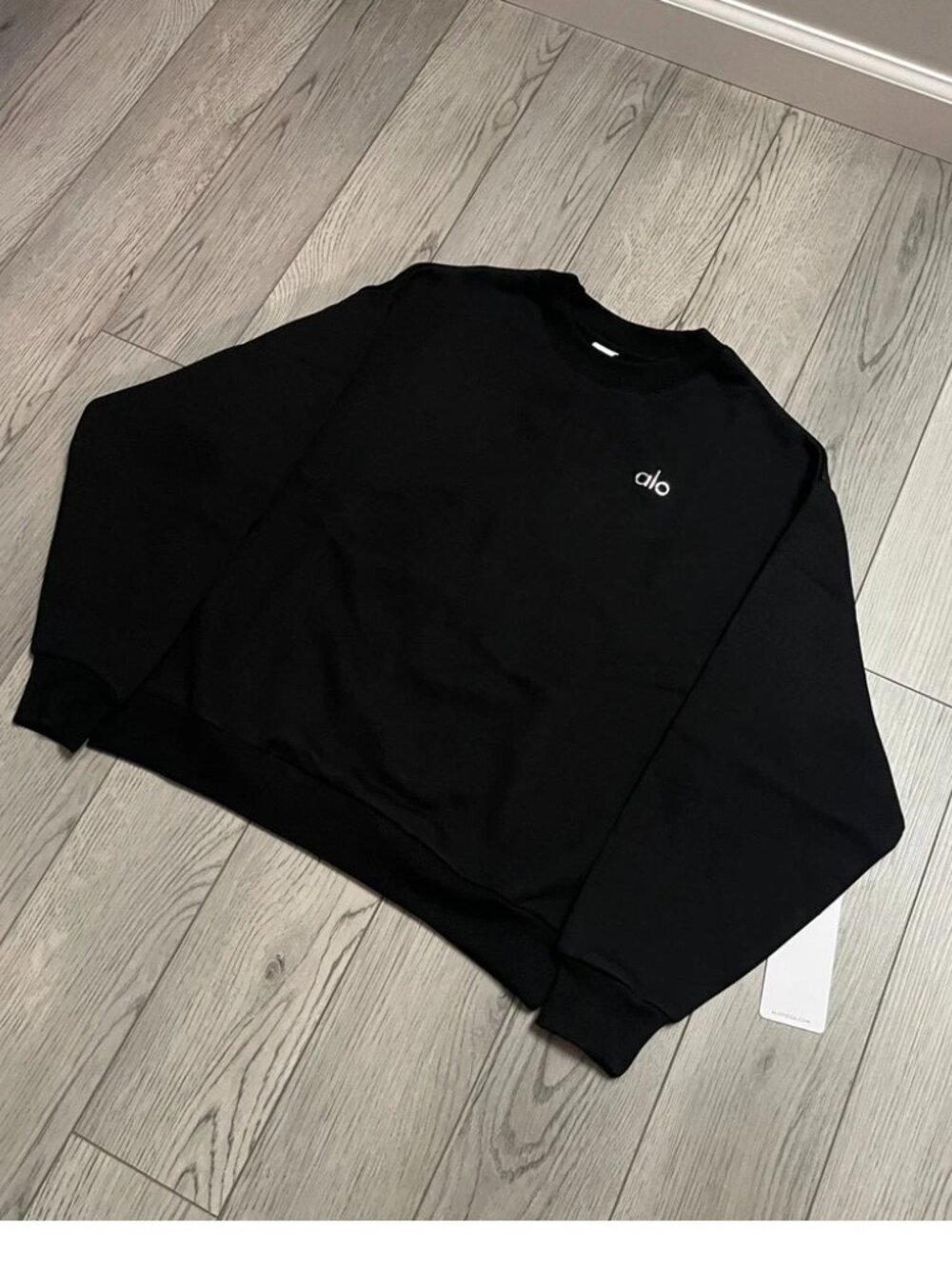 ALO Accolade Crew Neck Pullover NEW with TAGS - Picture 4 of 4